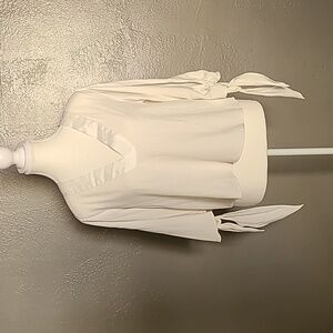 Zara pearl White Tied Bell Slit Sleeve V Neck Top cropped XS